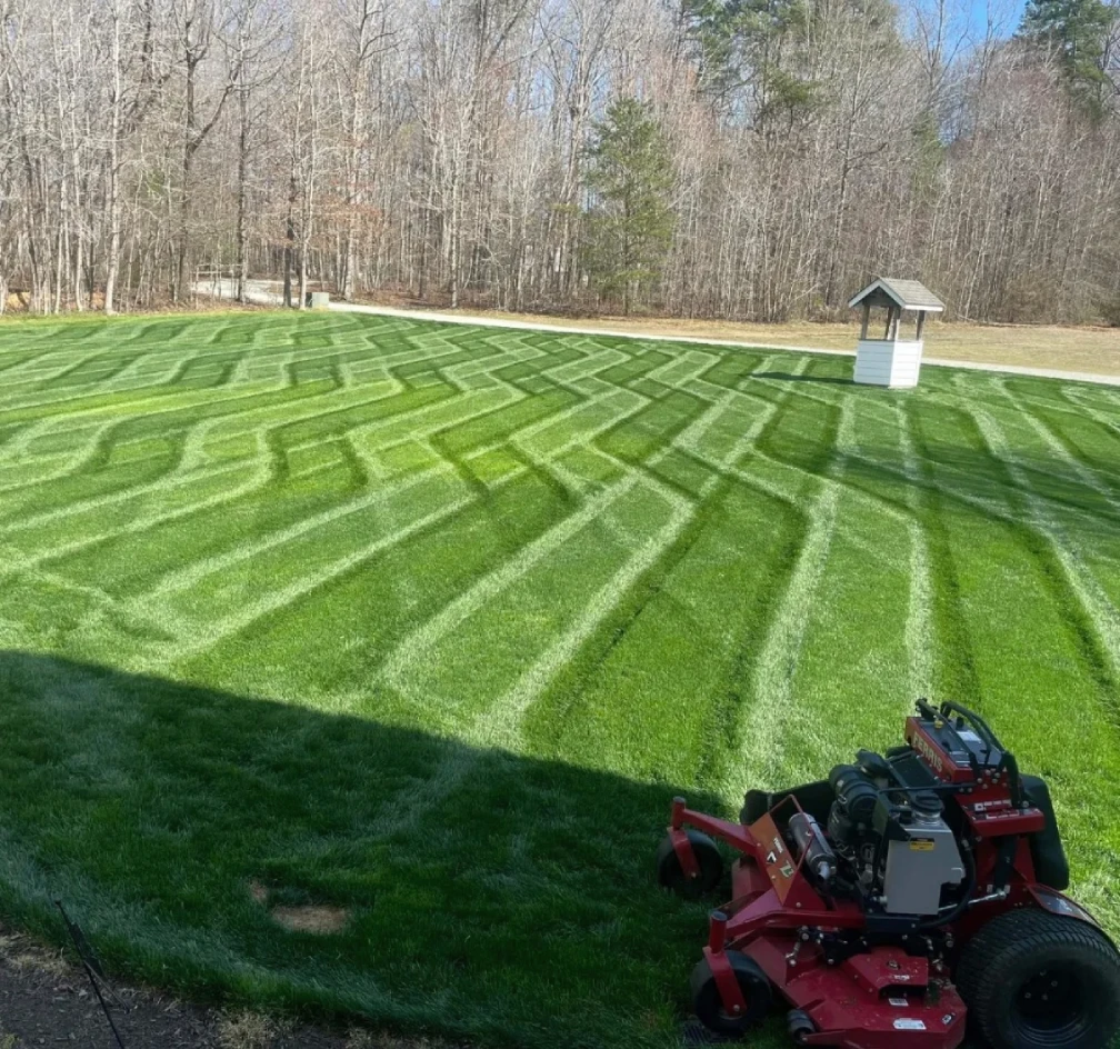 lawn maintenance winnipeg striped lawn professional mowing service